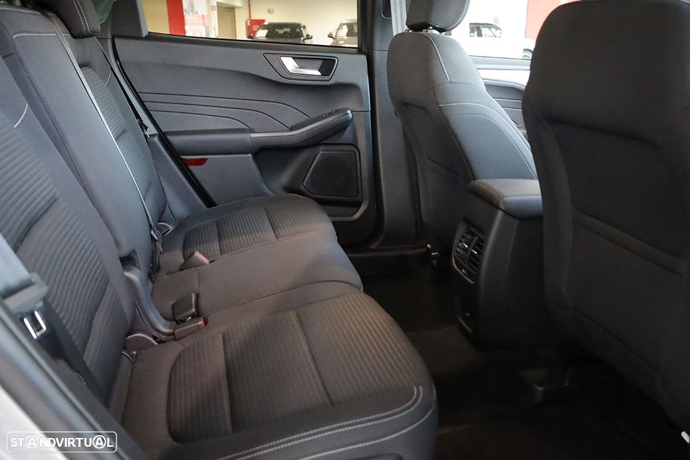 Ford Kuga 1.5 EcoBoost Titanium - 19