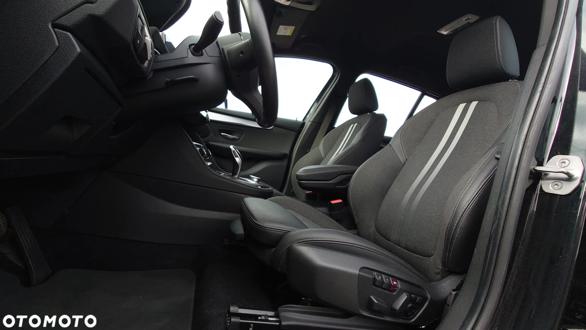 BMW Seria 2 218i GT Sport Line - 7