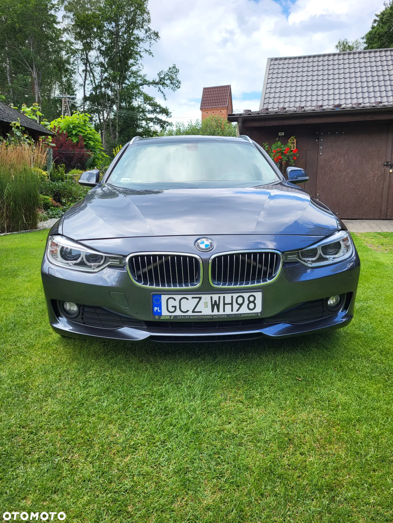 BMW Seria 3 318d Touring - 37