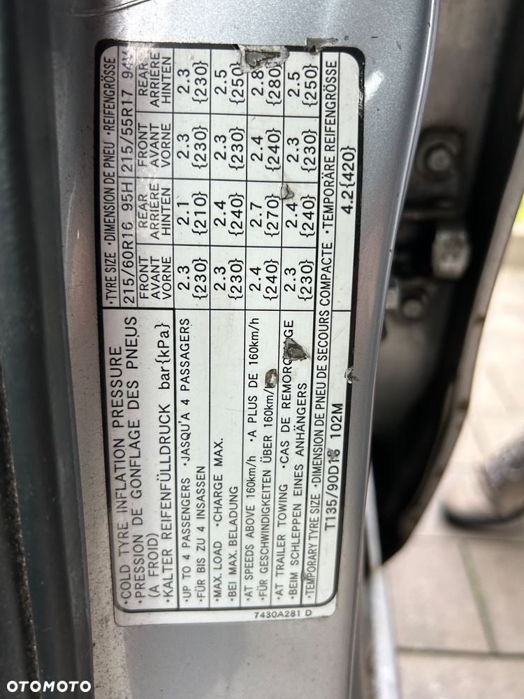 Suzuki Grand Vitara 1.9 DDiS De Luxe EU5 - 8