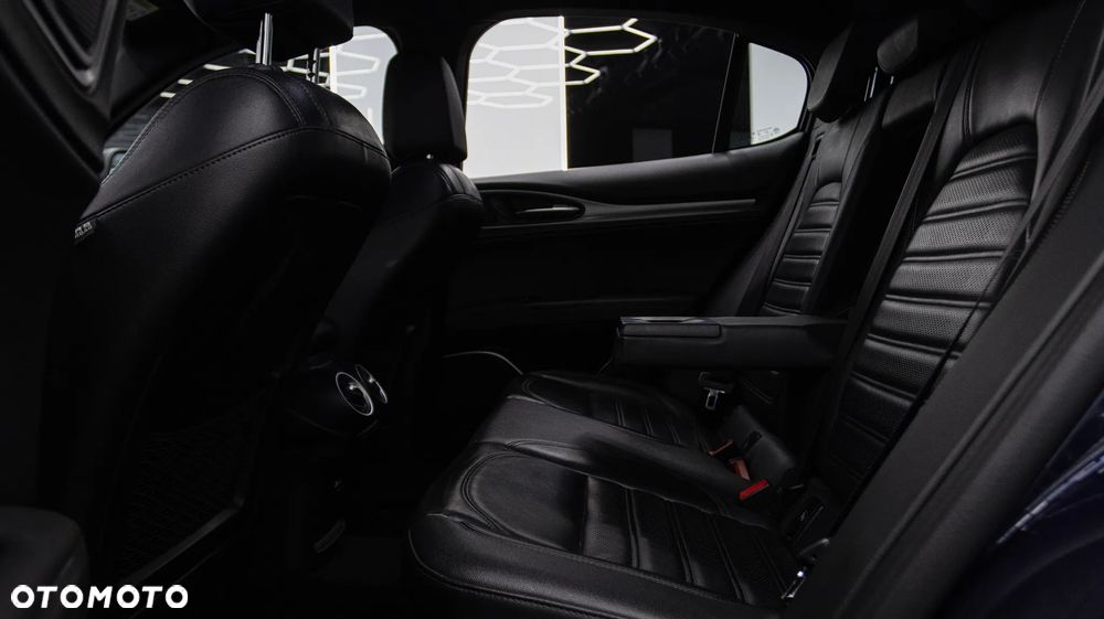 Alfa Romeo Stelvio 2.0 Turbo Executive Q4 - 17