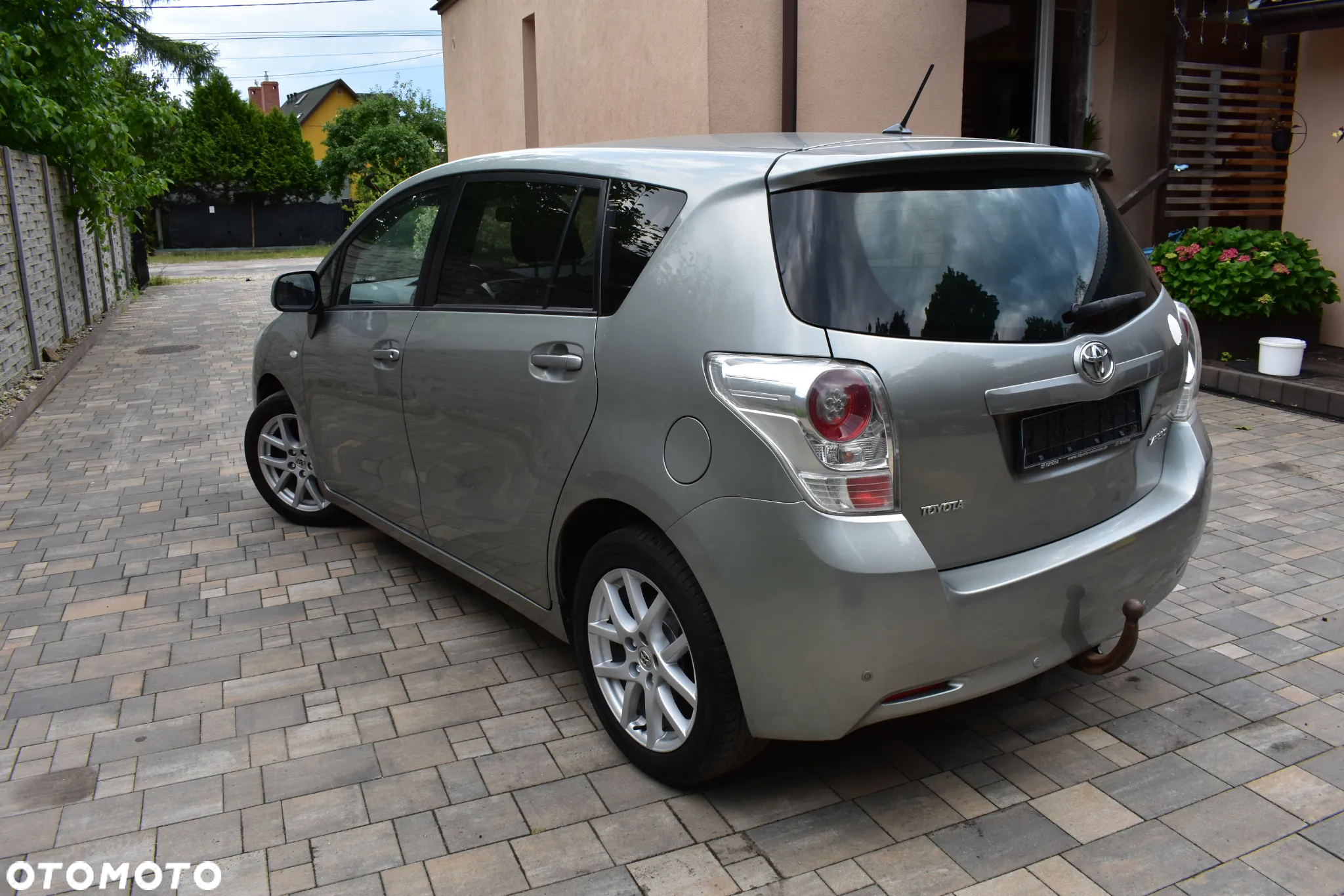 Toyota Verso 1.8 Prestige EU5 MS - 10