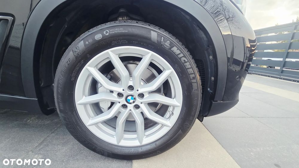 BMW X5 xDrive25d - 34
