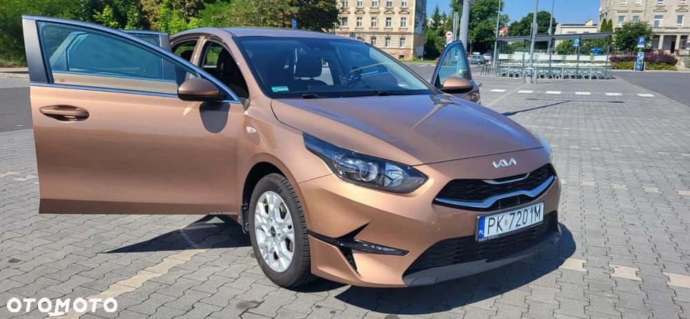 Kia Ceed 1.5 T-GDI M - 1