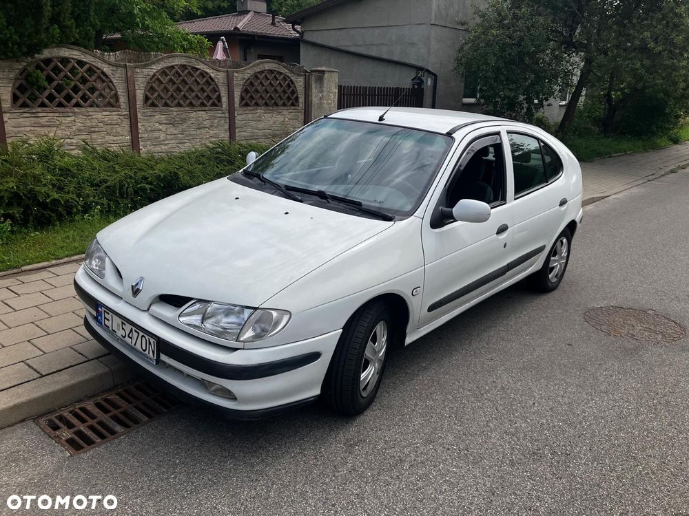Renault Megane - 1