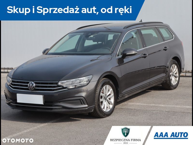 Volkswagen Passat Variant - 2