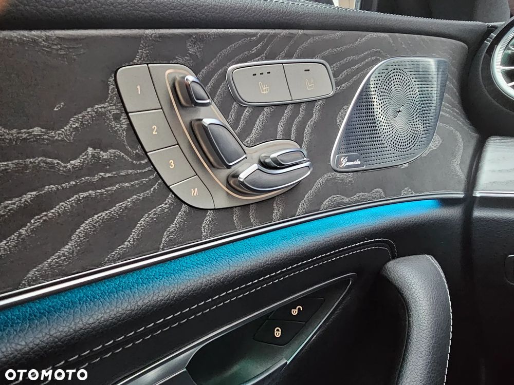 Mercedes-Benz CLS 400 d 4Matic 9G-TRONIC AMG Line - 17