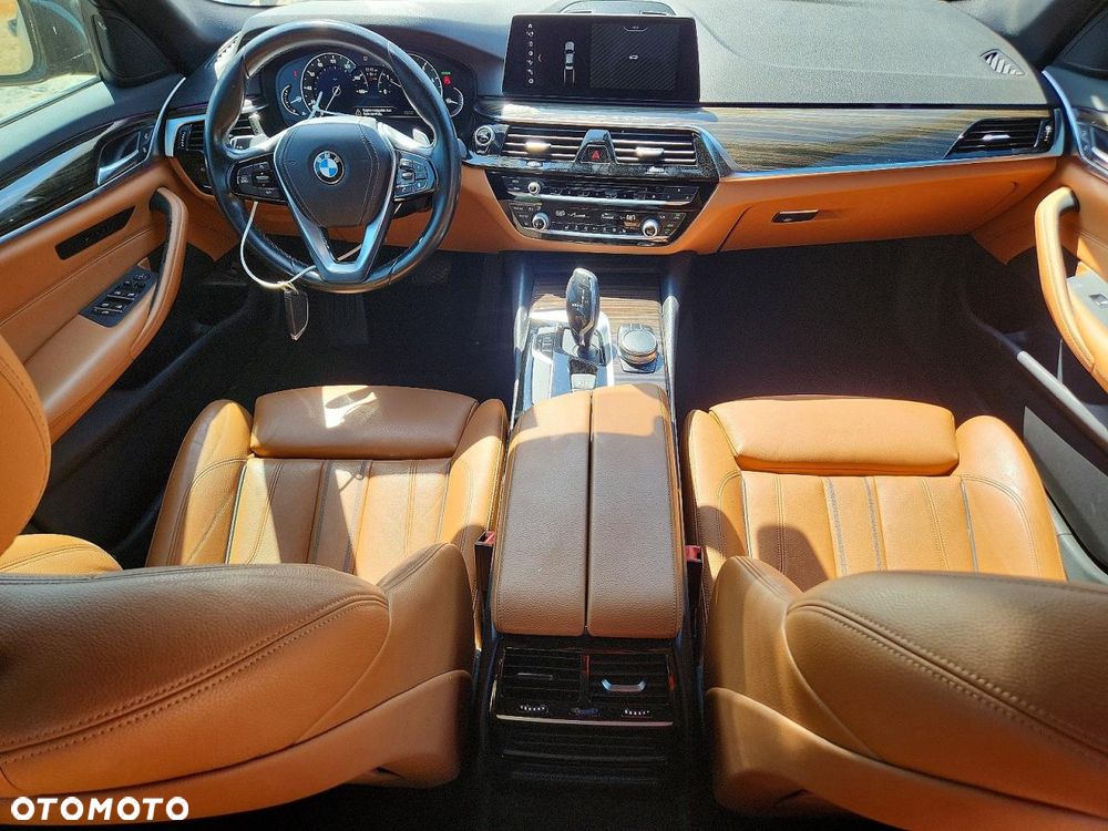 BMW Seria 5 - 10
