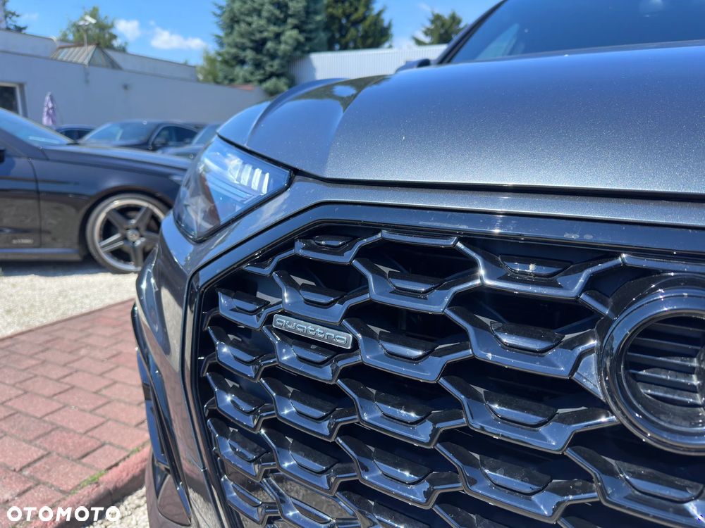 Audi Q5 Sportback - 10