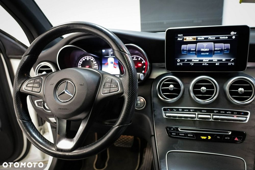 Mercedes-Benz GLC - 29