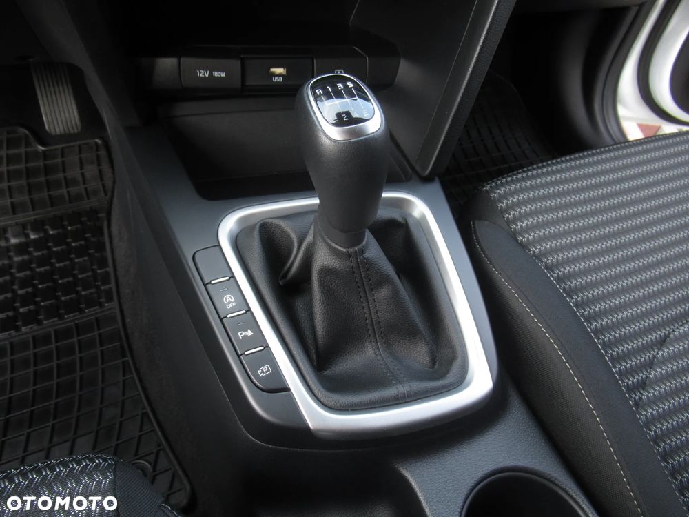 Kia Ceed 1.5 T-GDI M - 16