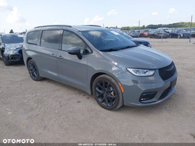Chrysler Pacifica