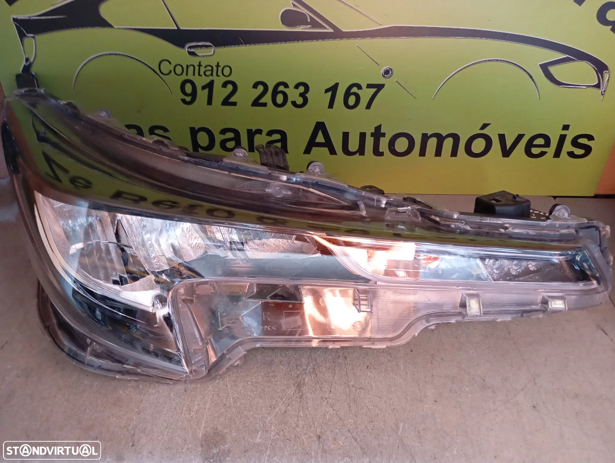 TOYOTA COROLLA E21 FAROL LED DIRETO - FF562 - 2