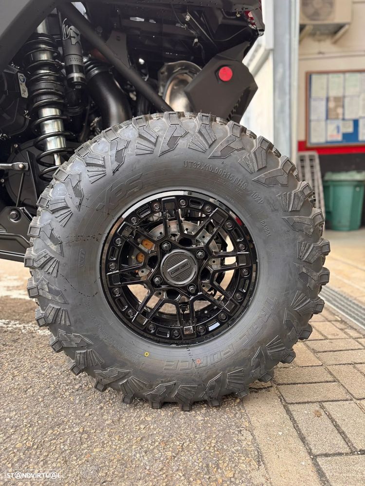 Can-Am Maverick X3 RS Turbo RR 2026 - 22