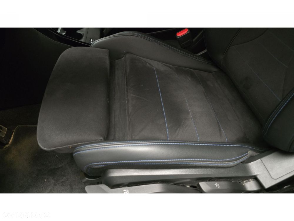 BMW Seria 2 218i M Sport - 19