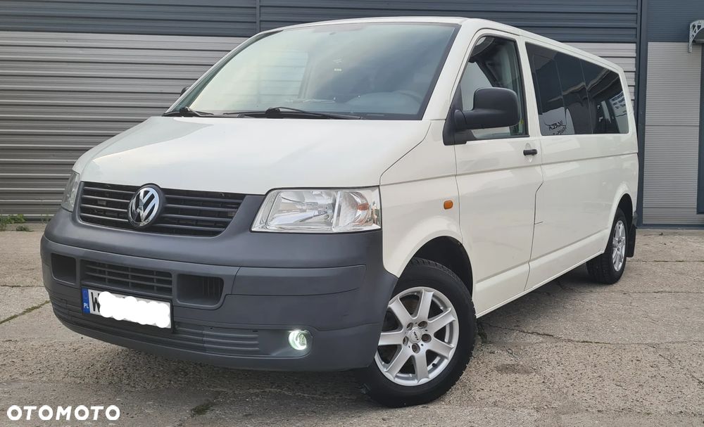 Volkswagen Caravelle - 17