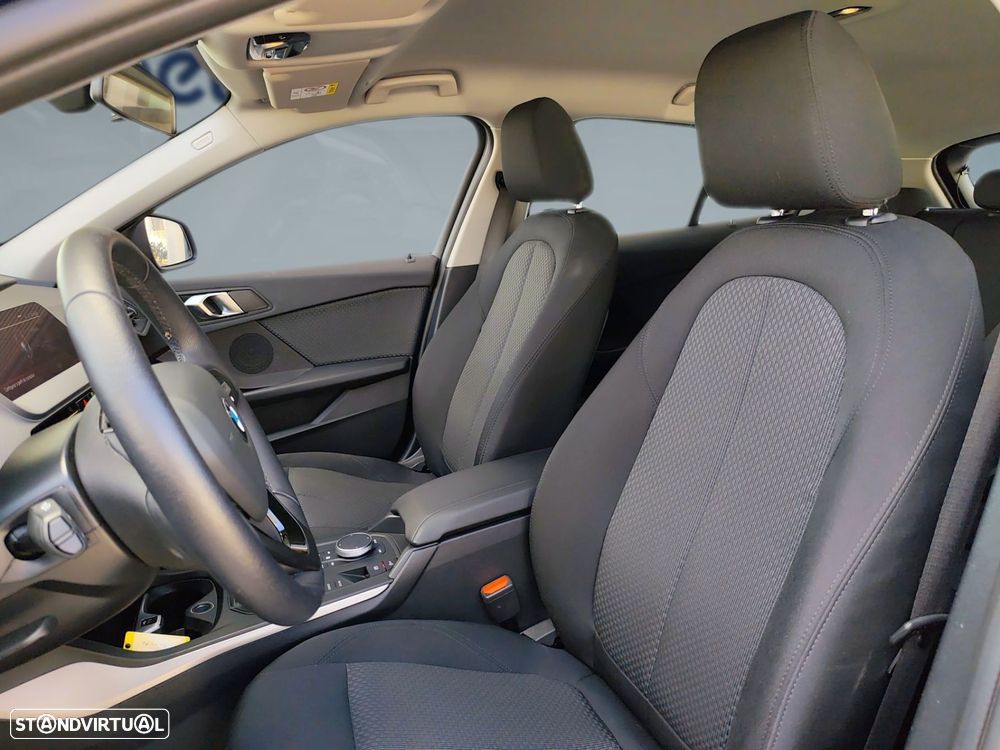 BMW 116 i Advantage - 11