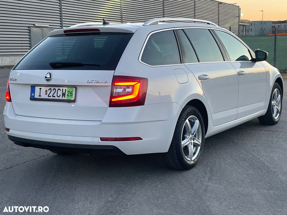 Skoda Octavia 2.0 TDI (Green tec) DSG Style - 20
