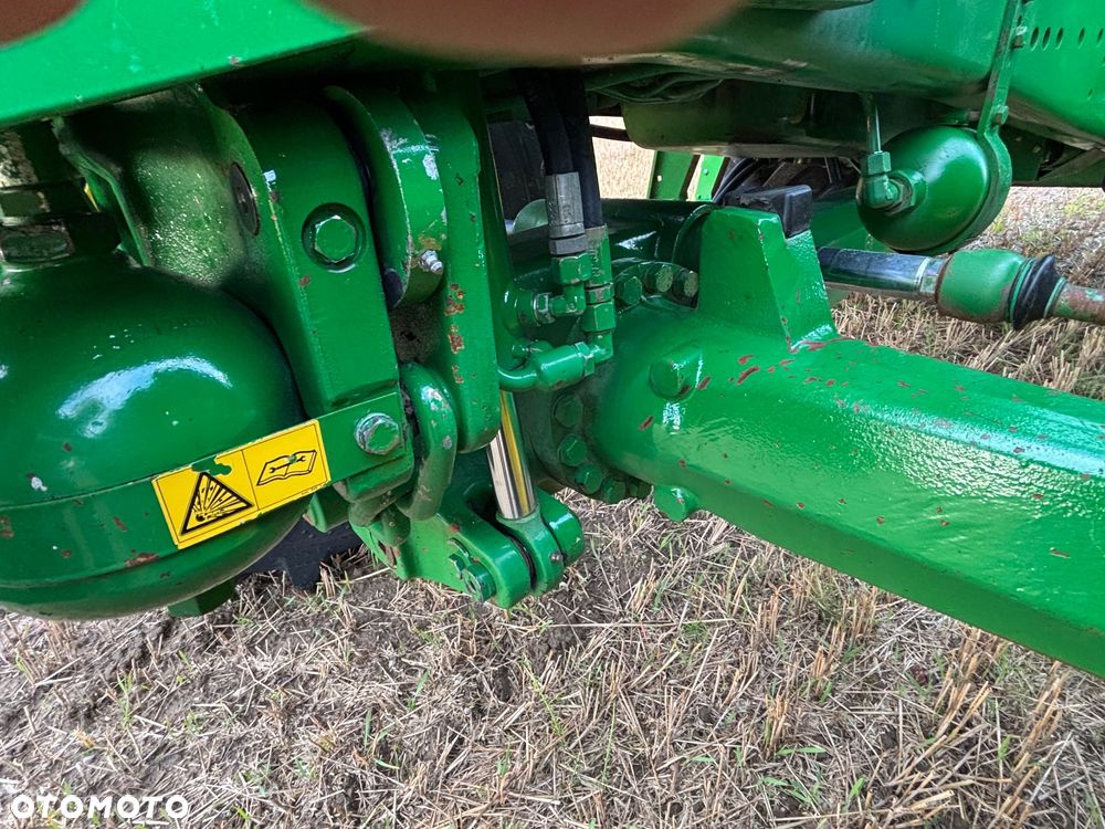 John Deere - 19