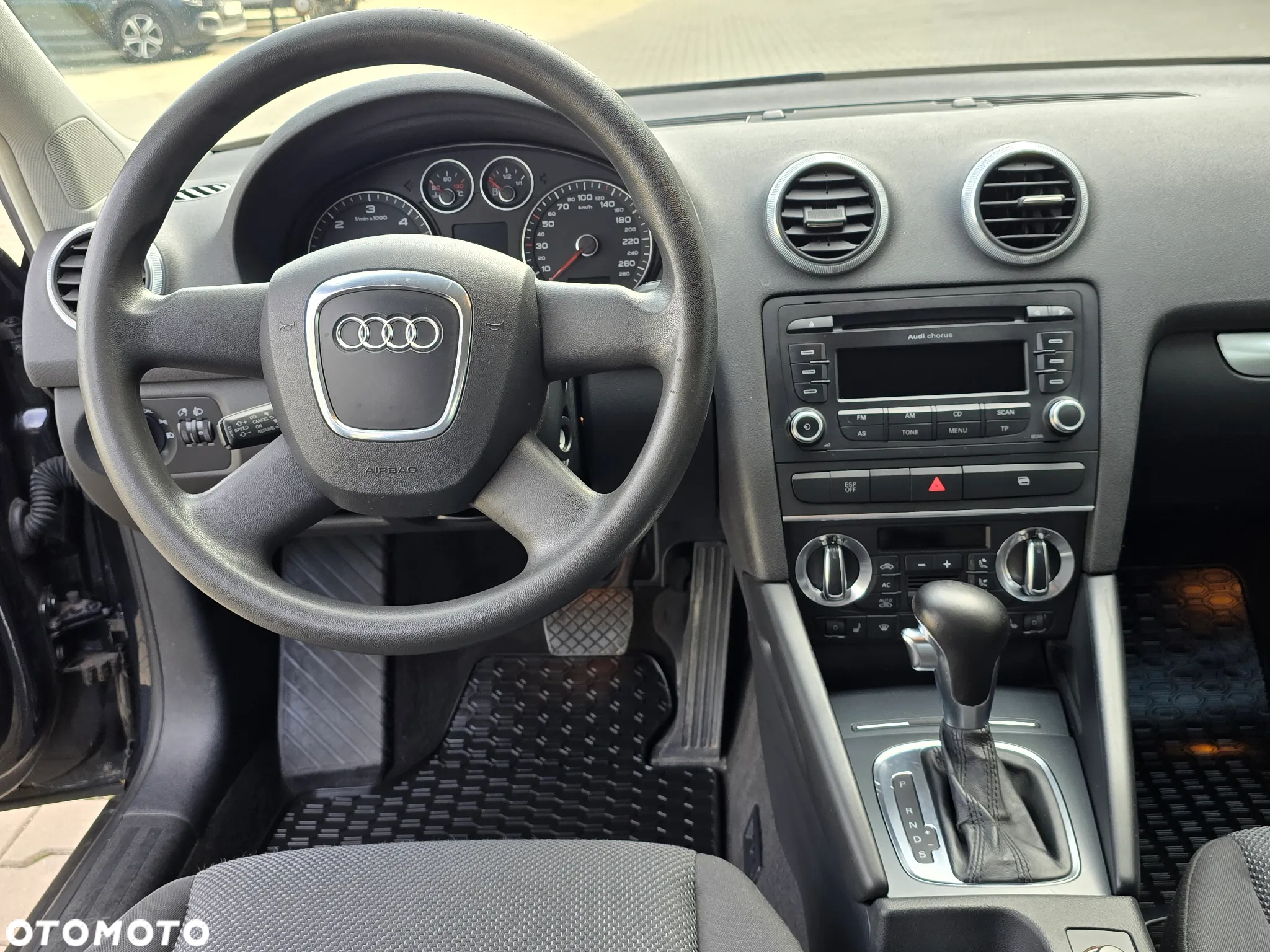 Audi A3 2.0 TDI Sportback DSG Attraction - 17
