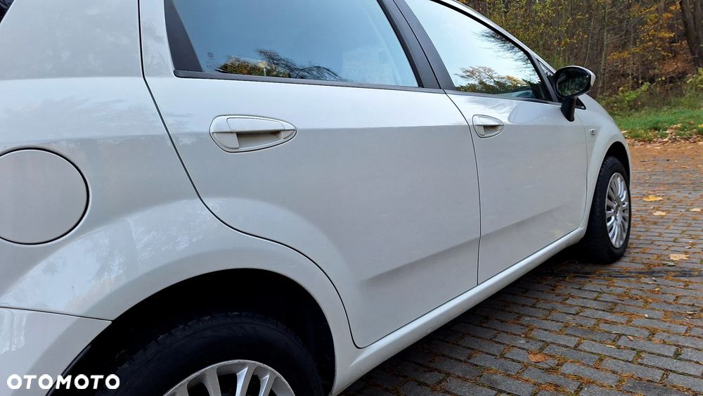 Fiat Punto Evo 1.4 8V Dynamic Euro5 - 9