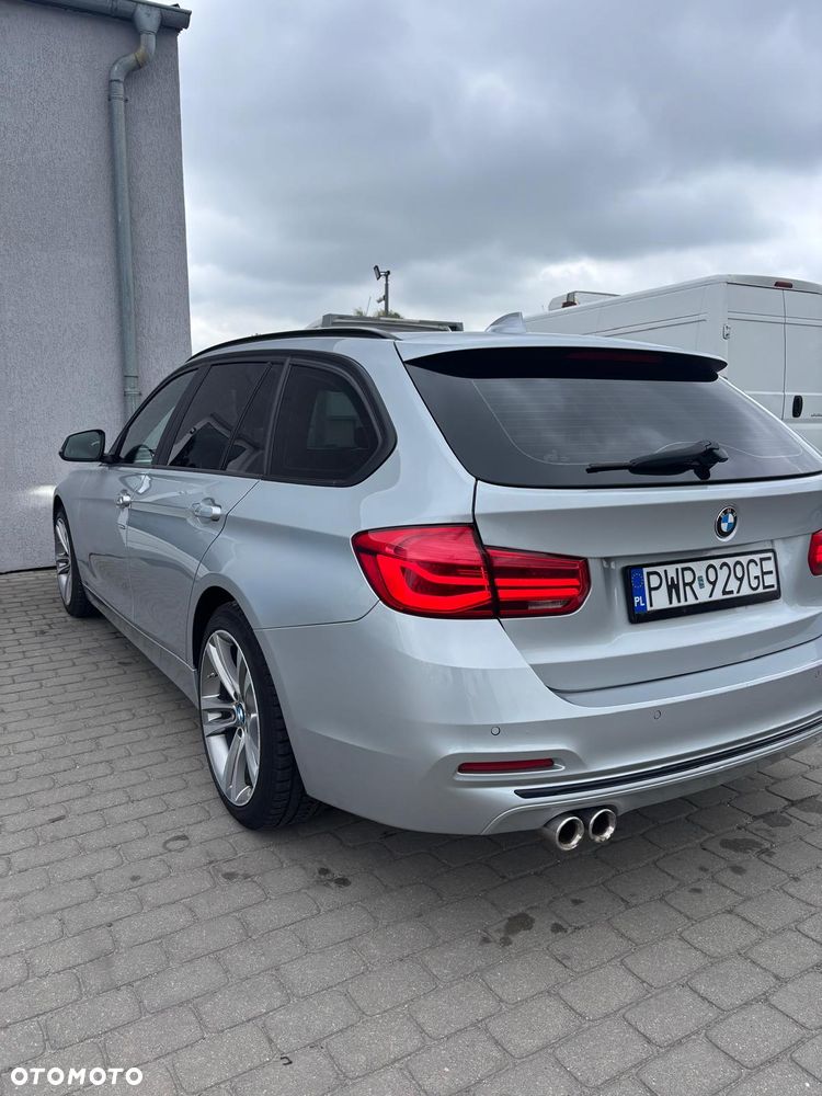 BMW Seria 3 318d Sport Line - 3