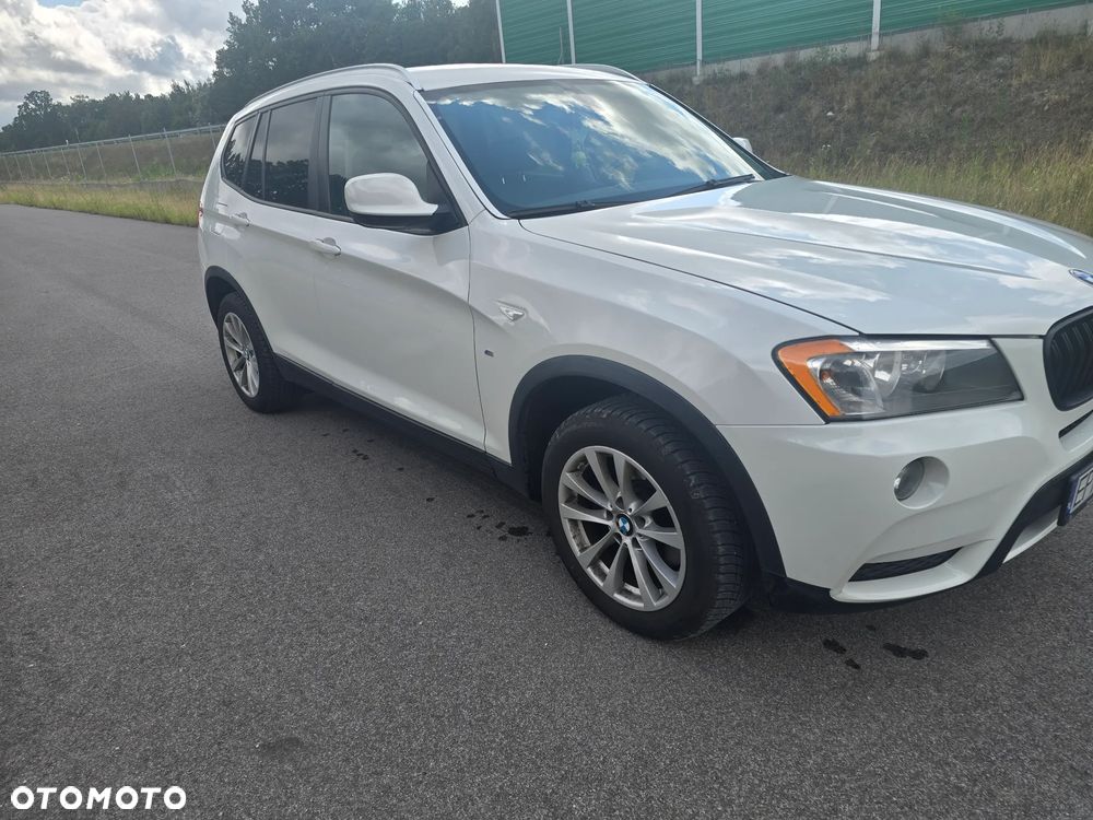 BMW X3 28i xDrive - 2