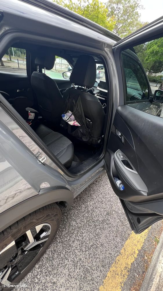 Peugeot 2008 - 11