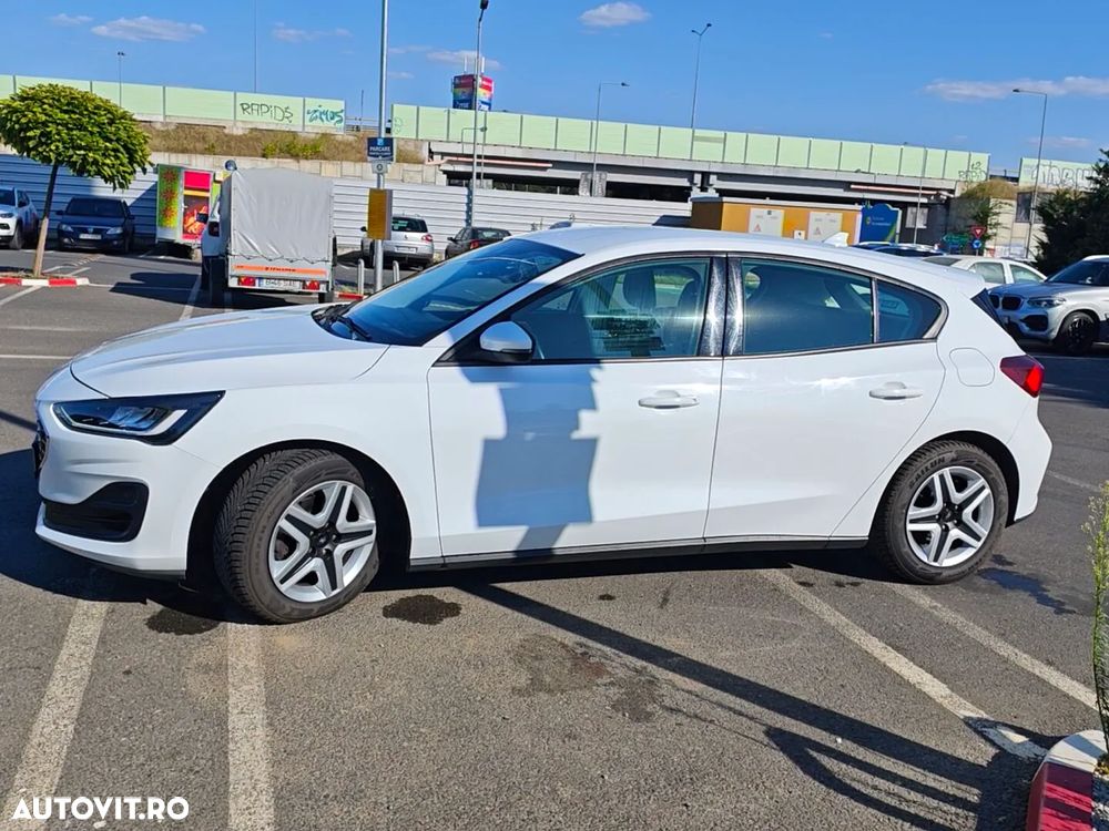 Ford Focus 1.0 EcoBoost 6MT MHEV Titanium - 2