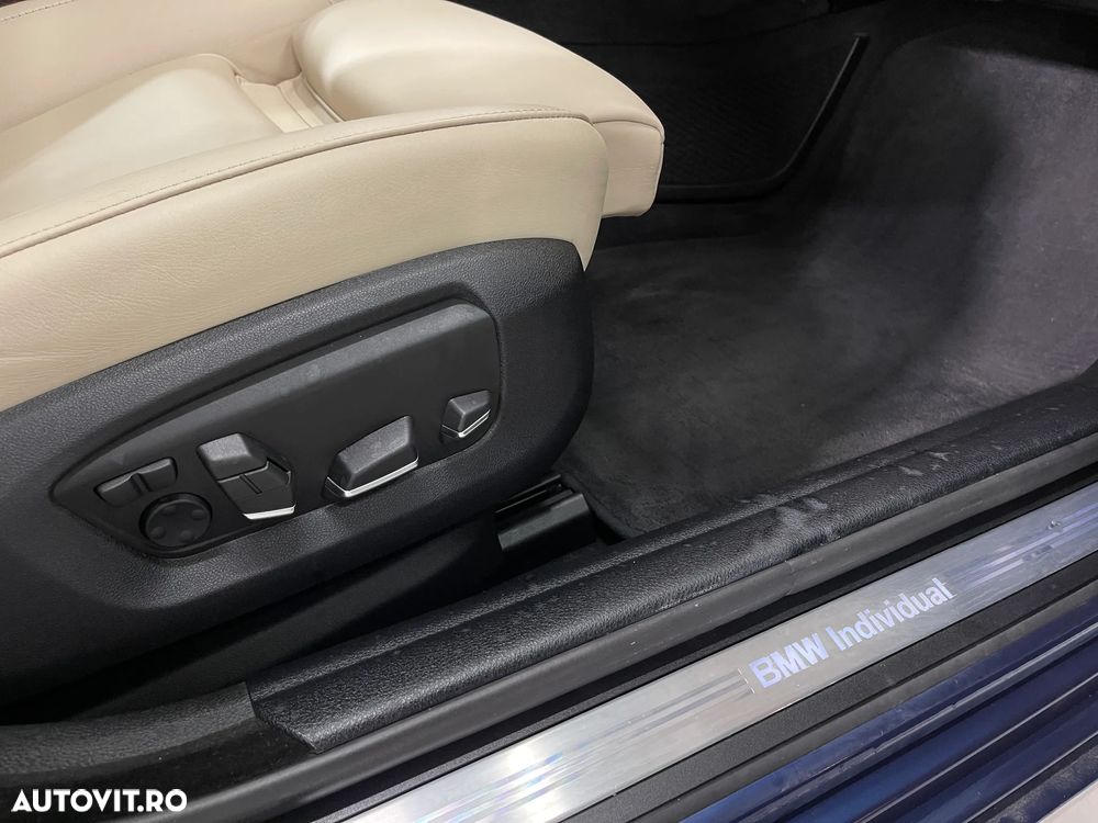 BMW Seria 5 530d xDrive Touring Aut. - 24