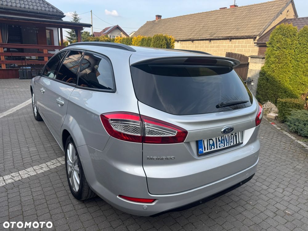 Ford Mondeo 2.0 TDCi Ghia - 4