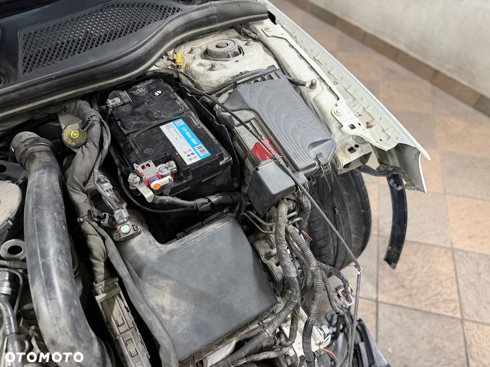 Mercedes-Benz GLA 220 CDI 7G-DCT AMG Line - 19