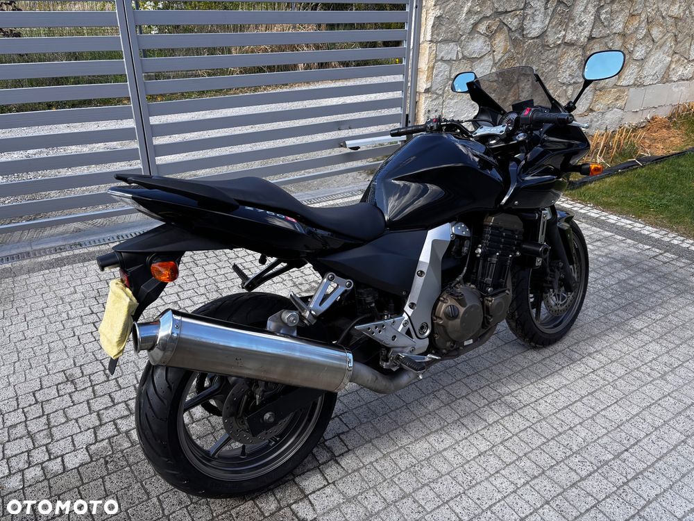 Kawasaki ZR - 5