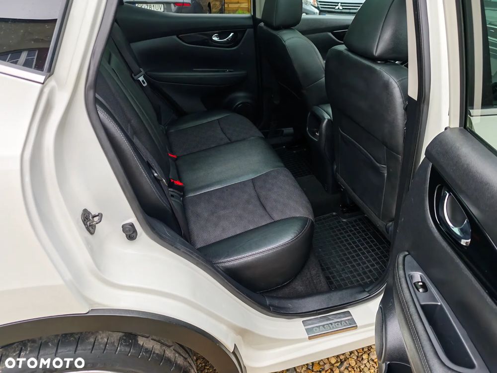 Nissan Qashqai 1.6 DIG-T Tekna - 8