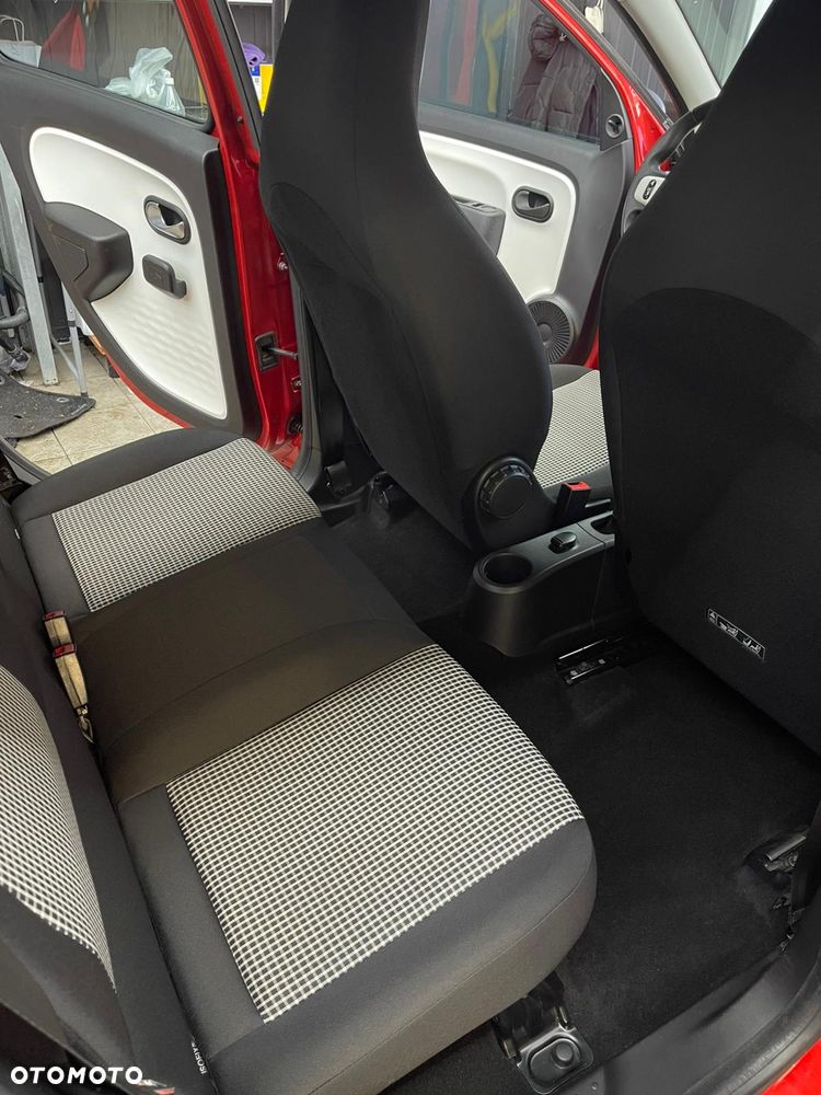 Renault Twingo SCe 70 Start&Stop Liberty - 28