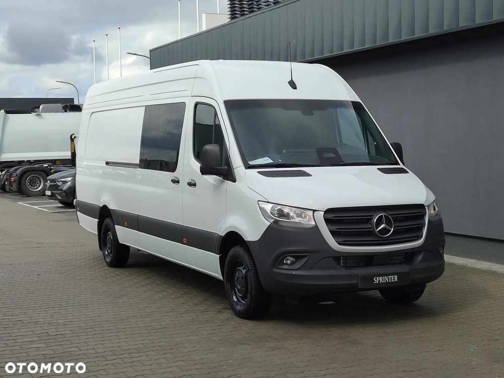 Mercedes-Benz Sprinter - 4