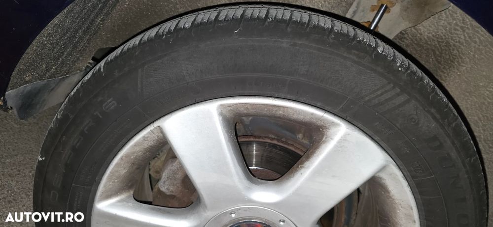 Volkswagen Jetta - 16