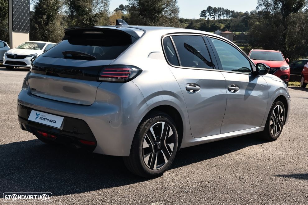 Peugeot 208 1.2 PureTech Allure - 3