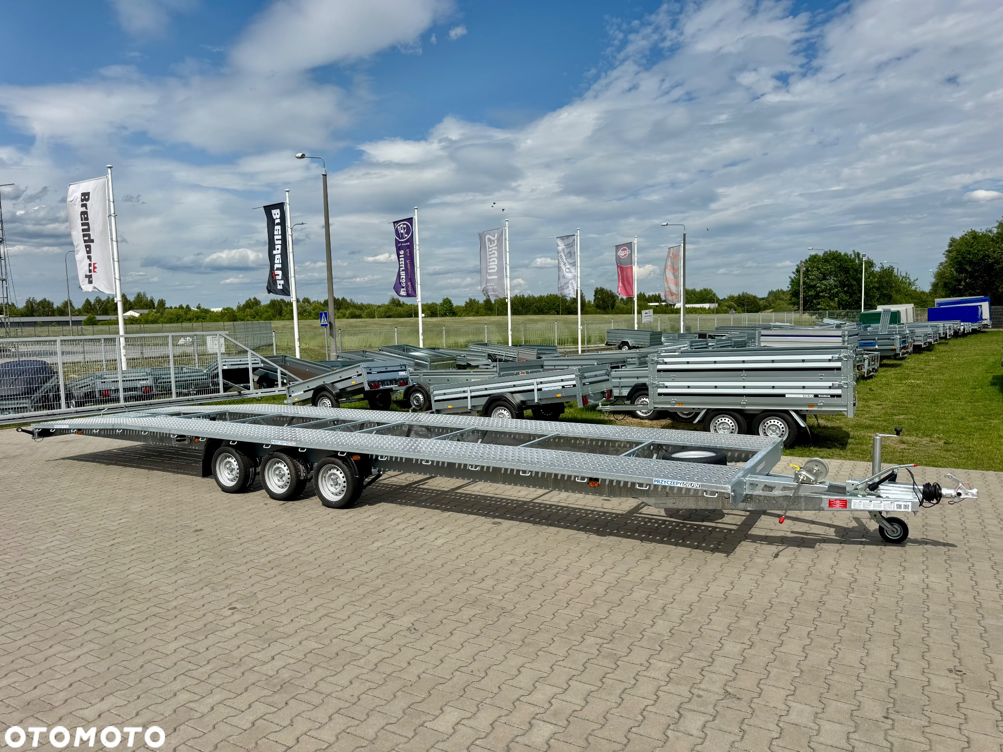 Niewiadów Indiana 9m x 2.1 m | 3.5T - 2