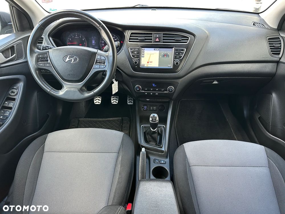 Hyundai i20 blue 1.0 T-GDI Active Trend - 16