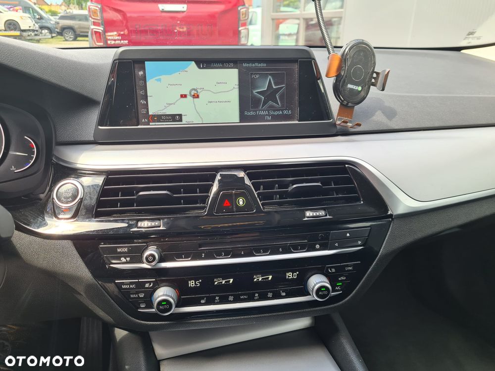 BMW Seria 5 520d - 17