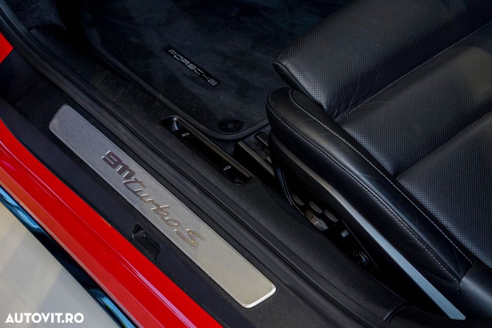 Porsche 911-TURBO-S PDK - 18