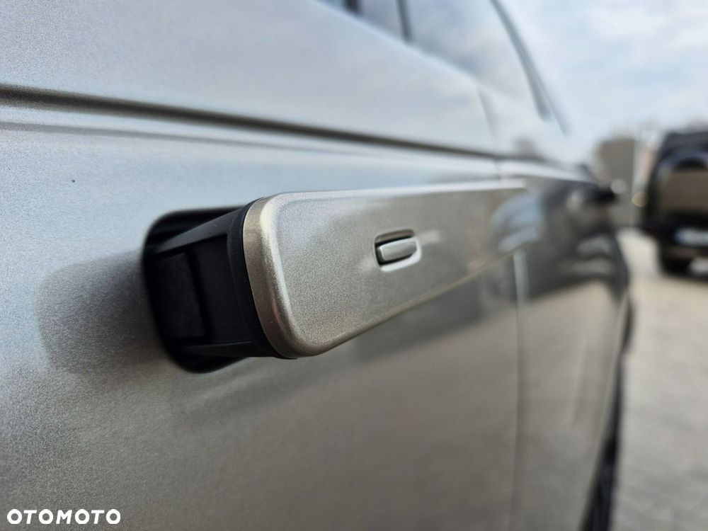 Land Rover Range Rover Velar - 17