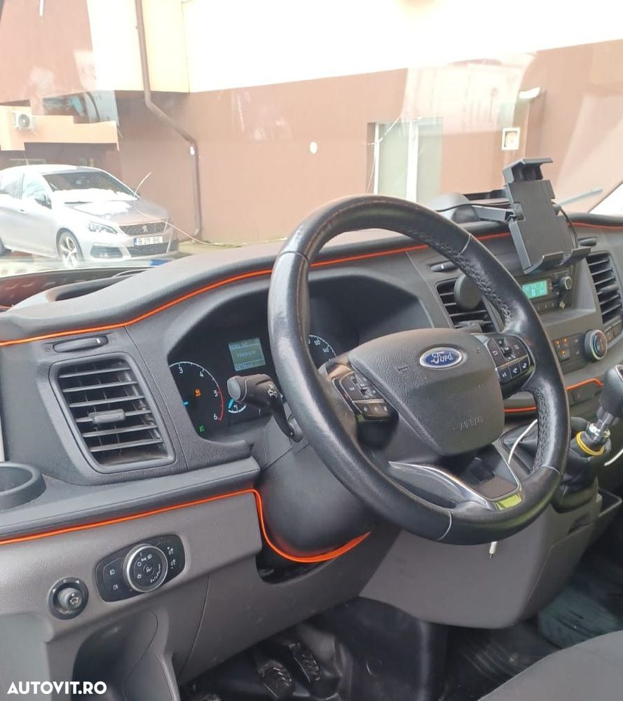 Ford Transit 350 2.0 EcoBlue 130 CP L4 DCIV RWD Trend - 6