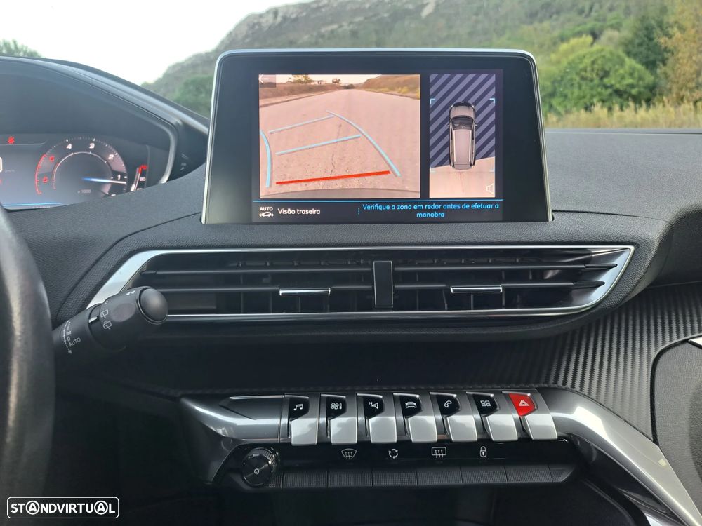 Peugeot 5008 1.5 BlueHDi Active Pack EAT8 - 32