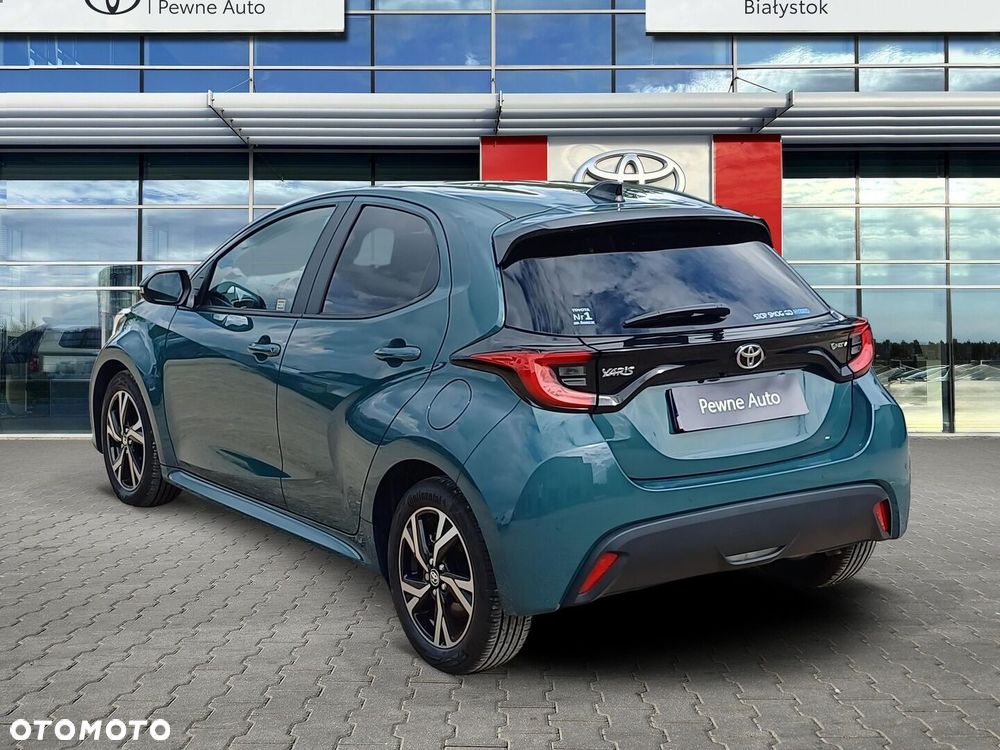 Toyota Yaris Hybrid 1.5 Style - 3