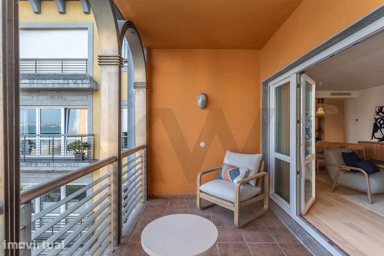 Primeira Linha de Mar Cascais - Apartamento T2 Mobilado Novo para arre - Grande imagem: 2/41