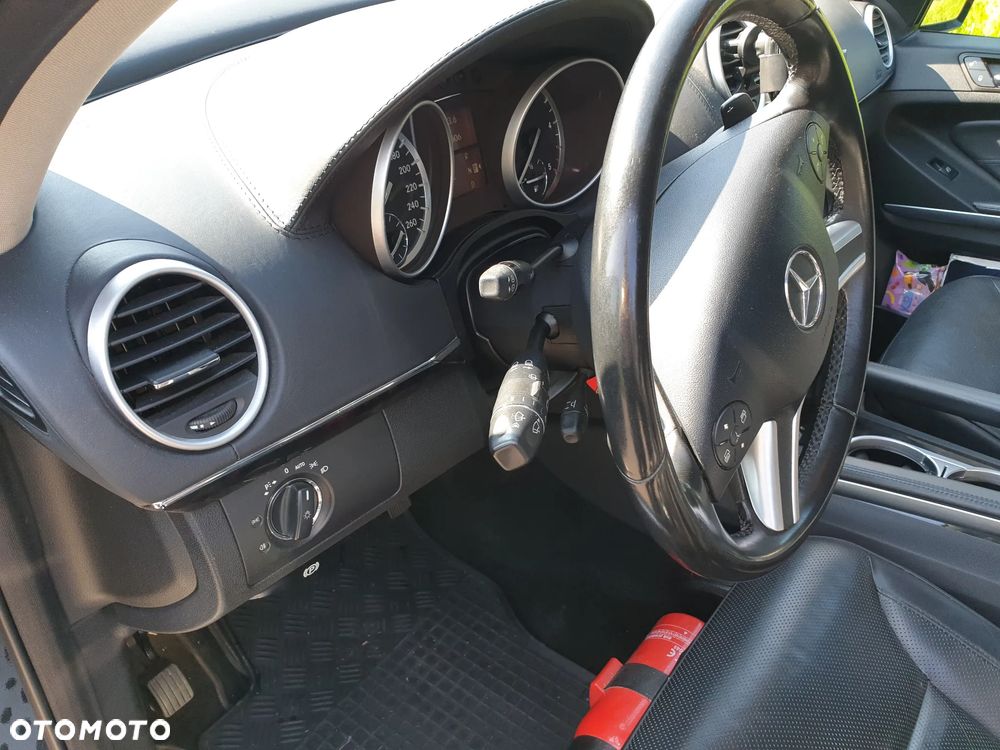 Mercedes-Benz GL 450 CDI - 27