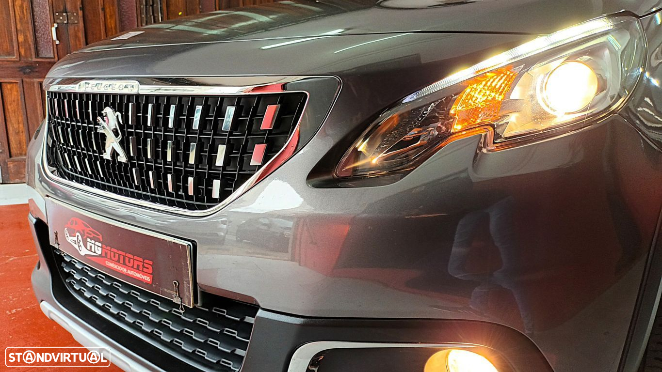 Peugeot 2008 1.2 PureTech Allure - 13
