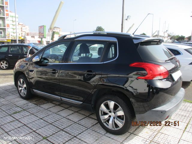 Peugeot 2008 PureTech 110 Stop&Start Style - 2